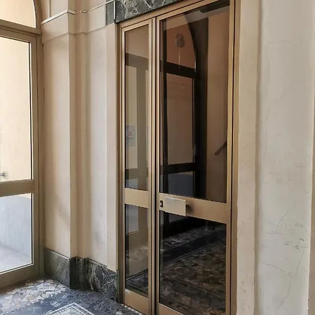 Vacancy Inalpi Arena * Turín